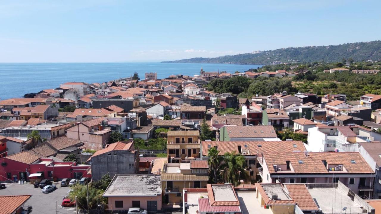 Adriana Casa Vacanze Mare Etna Sicilia อาชิเรอาเล ภายนอก รูปภาพ