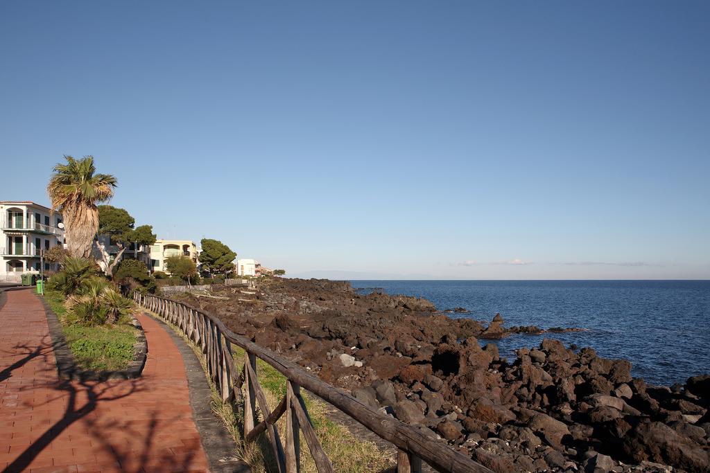 Adriana Casa Vacanze Mare Etna Sicilia อาชิเรอาเล ห้อง รูปภาพ